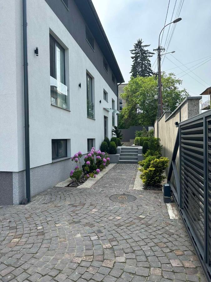 Панорамні Апартаменти Uzjhorod Eksteriør bilde